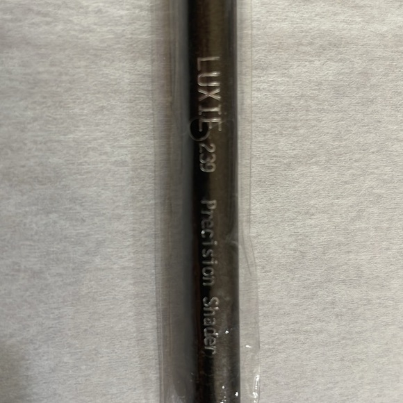 Luxie Makeup Brushes (5) *New* - Picture 2 of 16